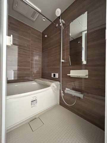 物件内観写真4　(日々の暮らしに欠かせないお風呂です)