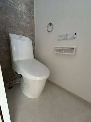 物件内観写真13　(トイレもきれいです)