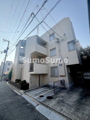 物件外観写真5　(建物外観を気になさる方へ、見た目の良い物件です)