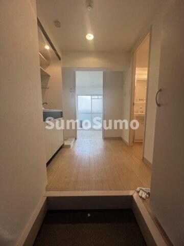 物件内観写真18　(きれいな玄関です)