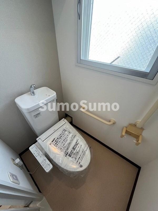 トイレ(シンプルで使いやすいトイレです)