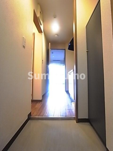 物件内観写真4　(玄関です)