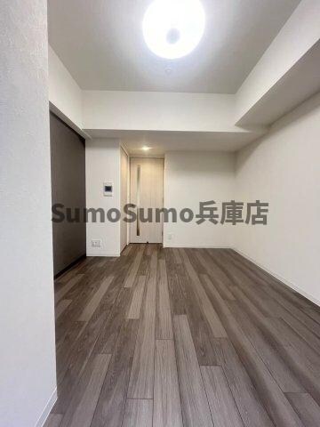 物件内観写真7　(おしゃれな居間です)