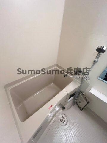 物件内観写真16　(きれいなお風呂です)