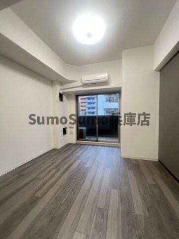 物件内観写真18　(おしゃれな居間です)