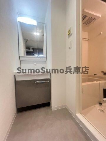 物件内観写真22　(忙しい朝には欠かせない洗面所です)