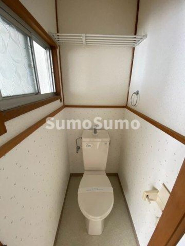 トイレ(清潔感のあるトイレです)
