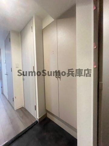 物件内観写真2　(大きなものも収納できそうです)