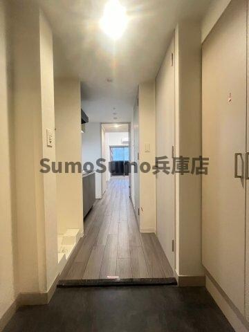 物件内観写真3　(きれいな玄関です)