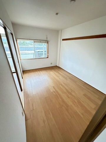 物件内観写真11　(リビングです)