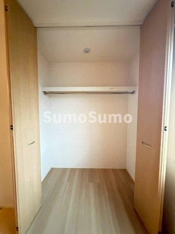 物件内観写真12　(専用の収納スペースです)
