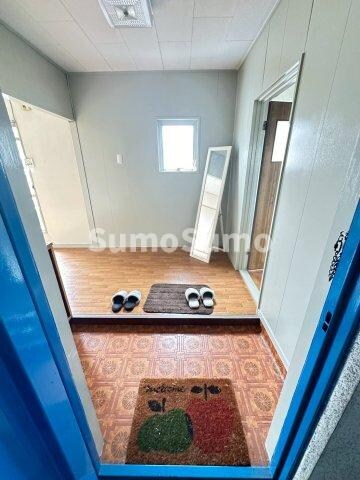 物件内観写真4　(シンプルで使いやすい玄関です)