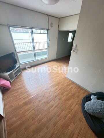 物件内観写真13　(ゆったりした洋室です)