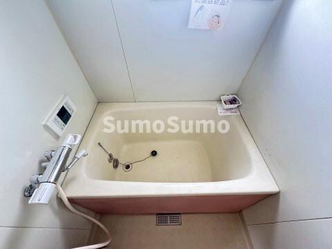 物件内観写真15　(ゆったり過ごせるお風呂です)