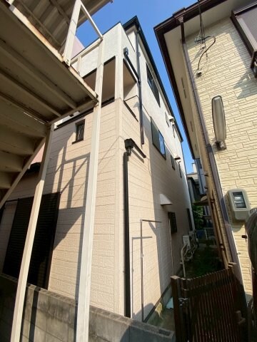 物件外観写真2　