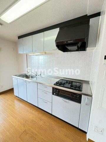 物件内観写真7　(きれいなキッチンです)