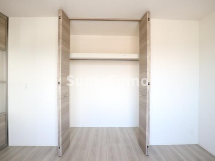 物件内観写真14　(便利な収納スペースです)