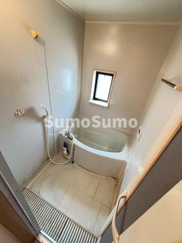 物件内観写真9　(ゆったり過ごせるお風呂です)