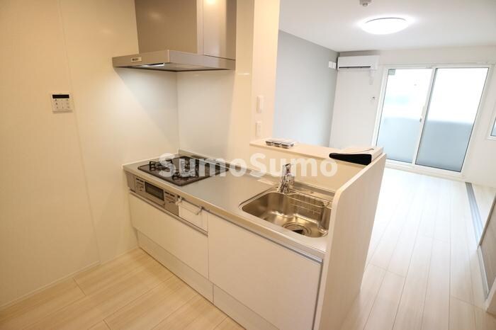 物件内観写真5　(キッチンでお料理をお楽しみください)