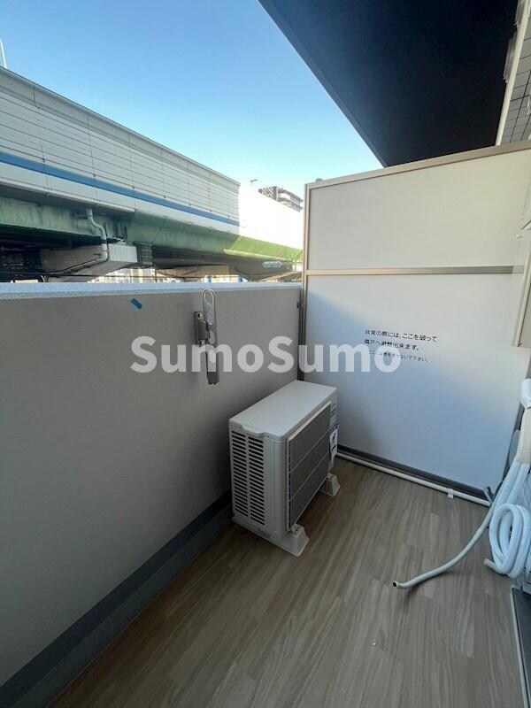 物件内観写真7　(バルコニーがあります)