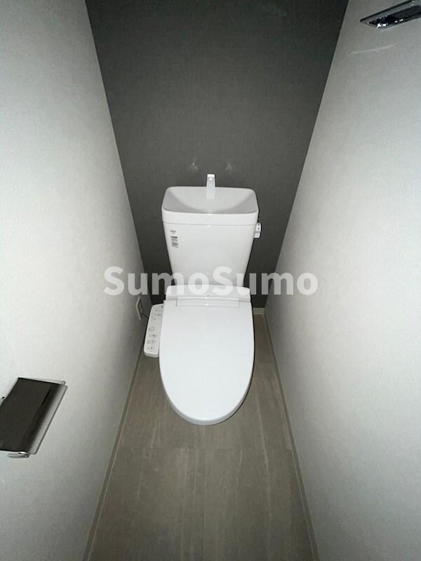 物件内観写真8　(シンプルで使いやすいトイレです)