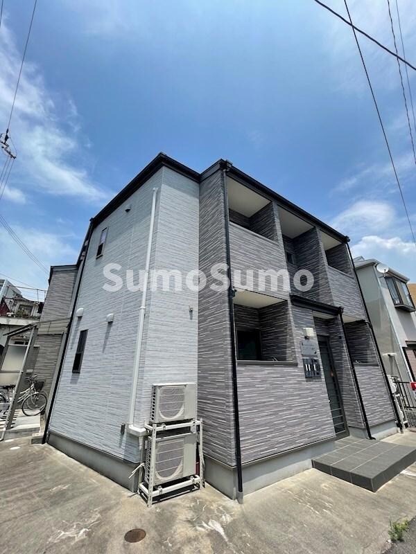 物件外観写真3　(きれいな外観です)