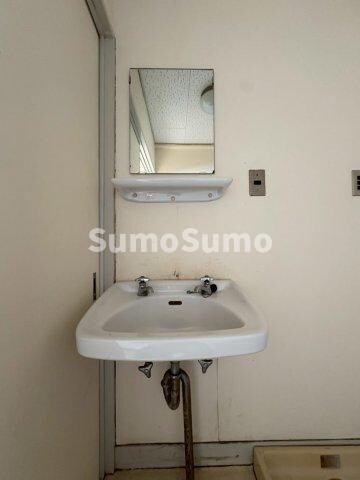 物件内観写真13　(洗面所です)