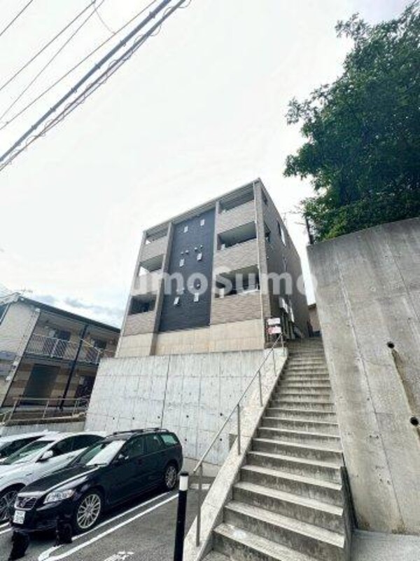 外観(落ち着いた雰囲気の外観です)
