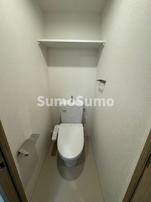 トイレ(コンパクトで使いやすいトイレです)