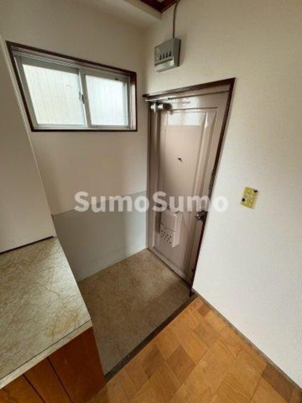 玄関(きれいな玄関です)