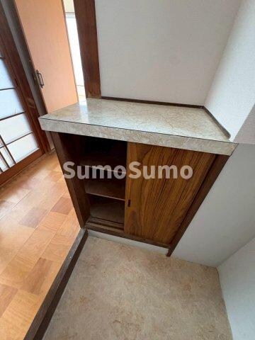 物件内観写真13　(便利な収納スペースです)