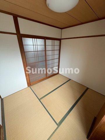 物件内観写真20　(い草の香りが落ち着く素敵な和室です)