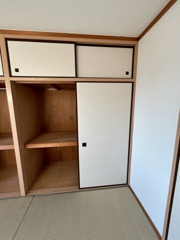 物件内観写真6　(収納があります)