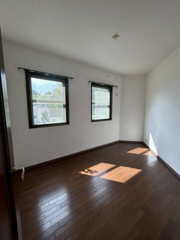 物件内観写真22　(広々とした洋室です)