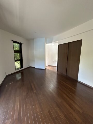 物件内観写真27　(ゆったり過ごせる居間です)