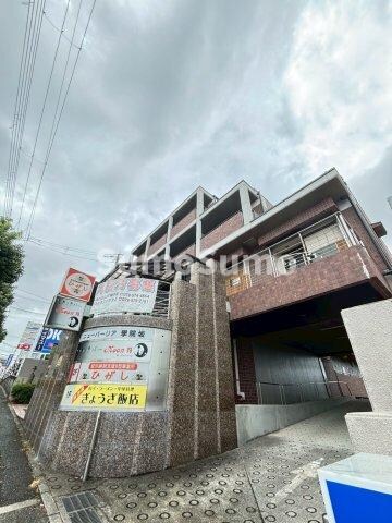 物件外観写真3　(おしゃれな外観です)