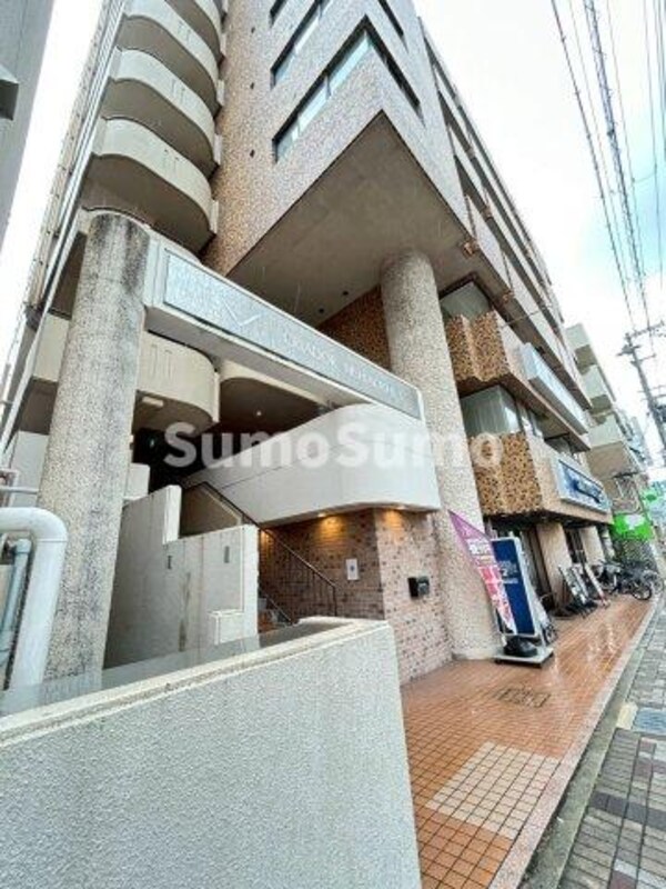 外観(落ち着いた雰囲気の外観です)