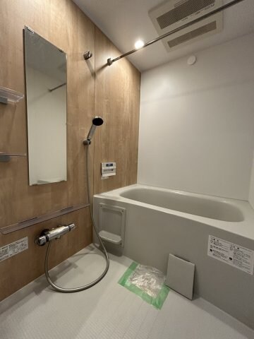 物件内観写真4　(ゆったり過ごせるお風呂です)