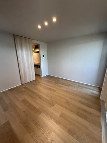 物件内観写真5　(使いやすいリビングです)