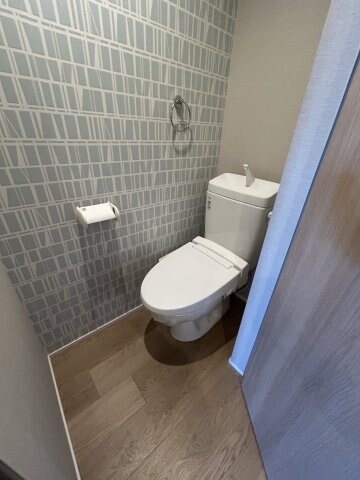 物件内観写真15　(シンプルで使いやすいトイレです)