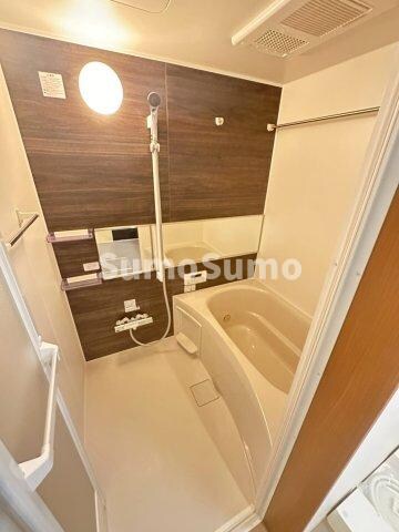 物件内観写真8　(日々の暮らしに欠かせないお風呂です)