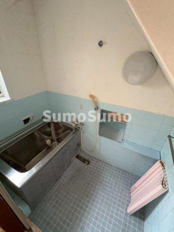 浴室(日々の疲れを癒すお風呂付です)