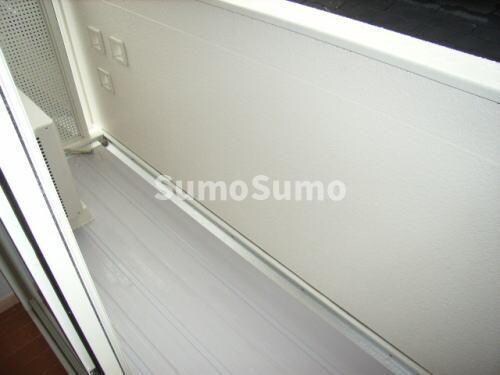 物件内観写真10　(バルコニー付きです)