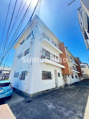 物件外観写真1　(外観もきれいです)