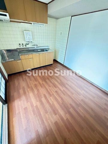 物件内観写真11　(使いやすいリビングです)