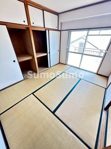 物件内観写真13　(趣のある和室です)