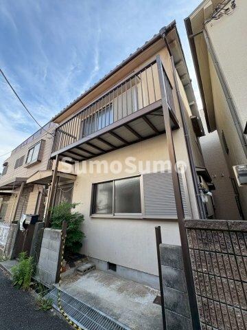 物件外観写真2　(外観もきれいです)