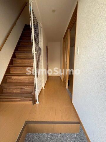 物件内観写真3　(玄関です)