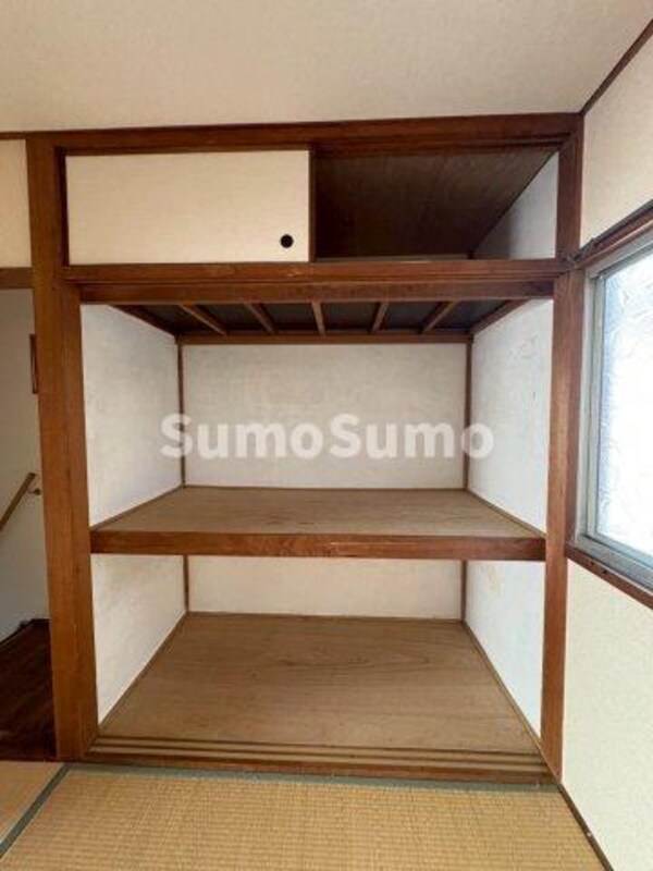 収納(便利な収納スペースです)