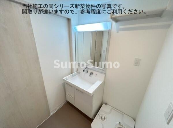 洗面・脱衣所(広い洗面スペース)
